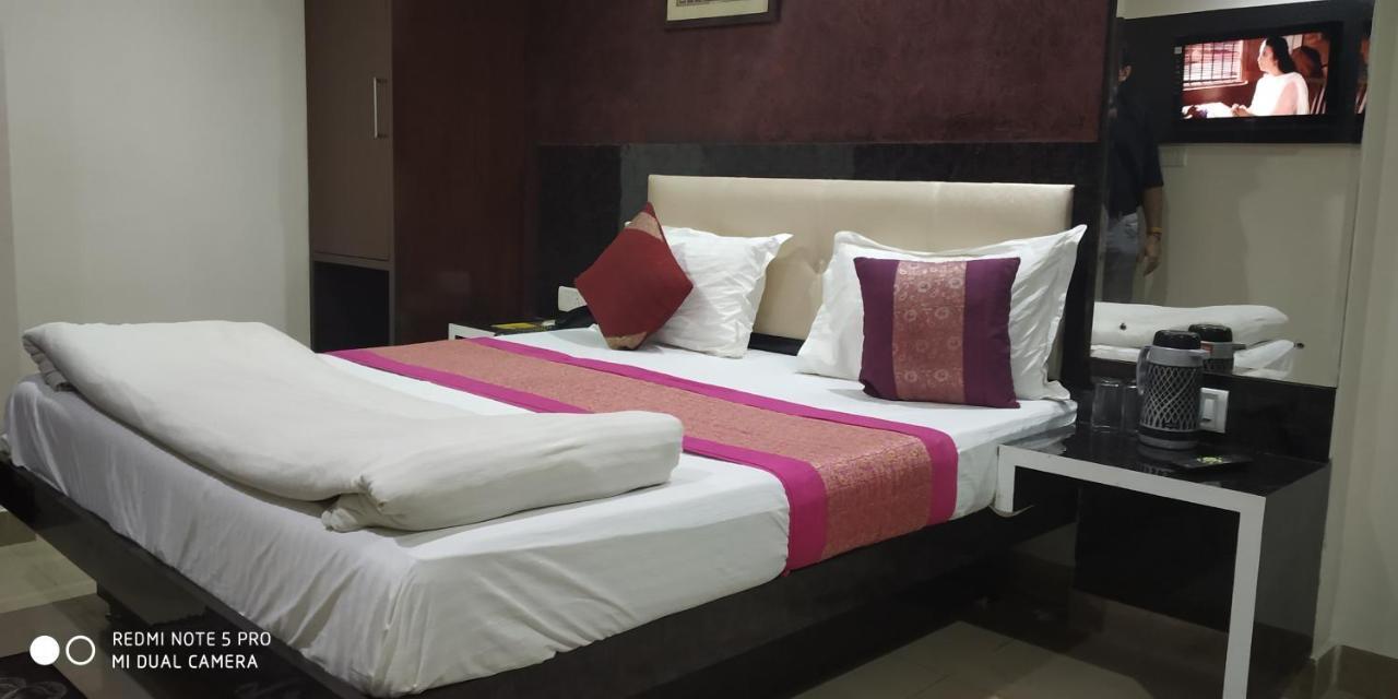 Adb Rooms Udhav Palace New Delhi Ngoại thất bức ảnh