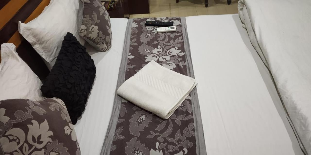 Adb Rooms Udhav Palace New Delhi Ngoại thất bức ảnh