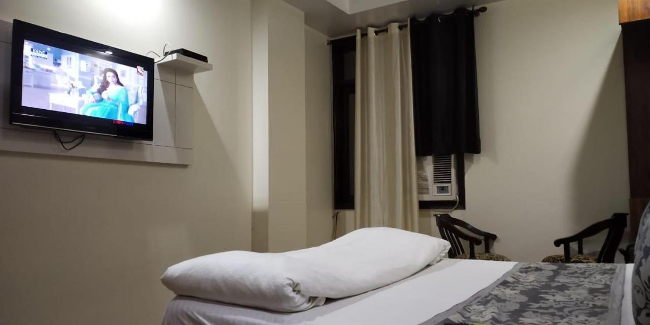 Adb Rooms Udhav Palace New Delhi Ngoại thất bức ảnh