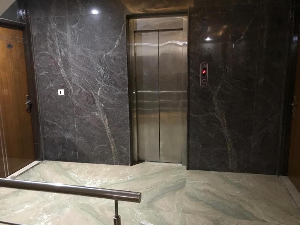 Adb Rooms Udhav Palace New Delhi Ngoại thất bức ảnh