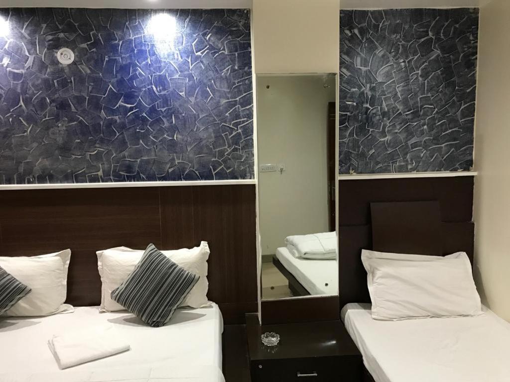 Adb Rooms Udhav Palace New Delhi Ngoại thất bức ảnh